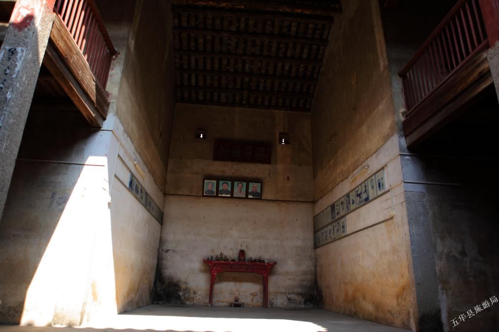 梅西和c罗爱情故事,梅西和c罗的传奇人生