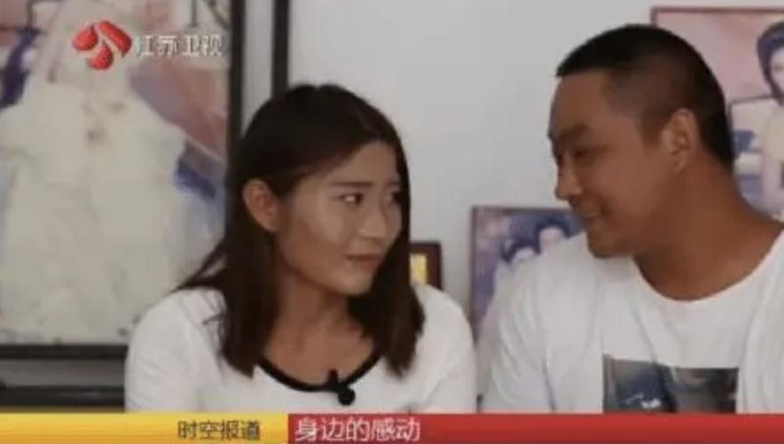 水泥妹曾遭央视痛批,2017年水泥妹扛水泥视频