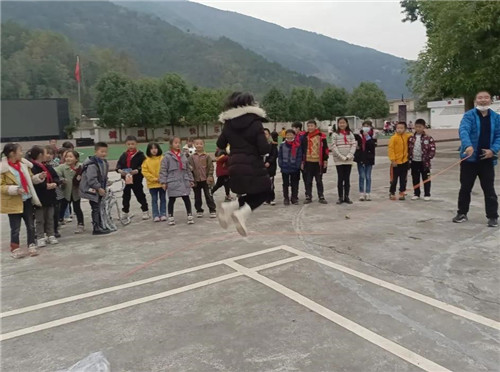 暖流计划：小小体育包，承载大梦想（七）