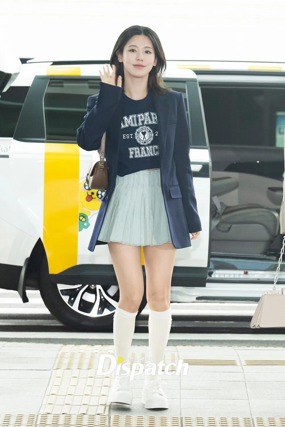 韩国女团机场*服私**穿搭