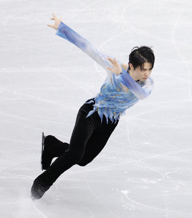 华尔兹伤膝盖,冰上芭蕾受伤