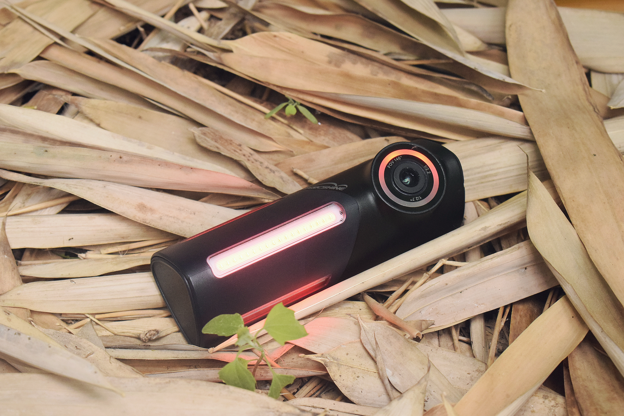 迈极炫自行车尾灯夜骑灯测评,迈极炫摄像头尾灯使用方法