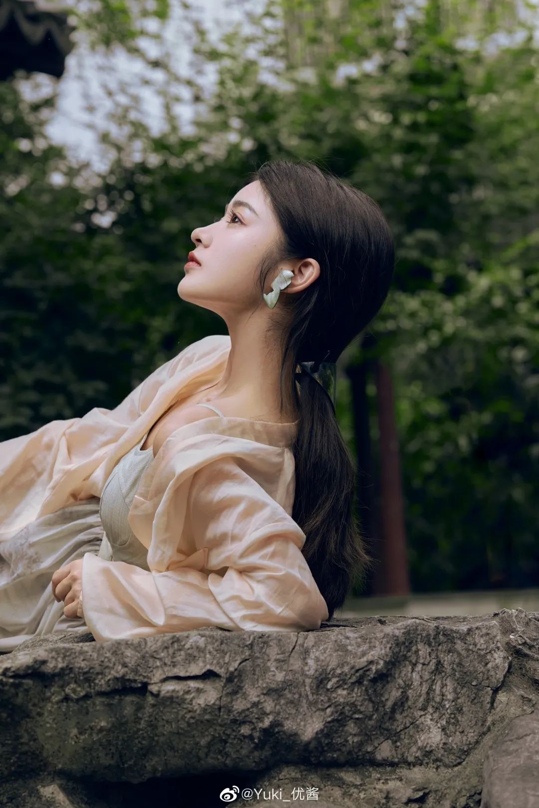 波浪卷发简单编发,晚上编发一夜变人鱼卷发