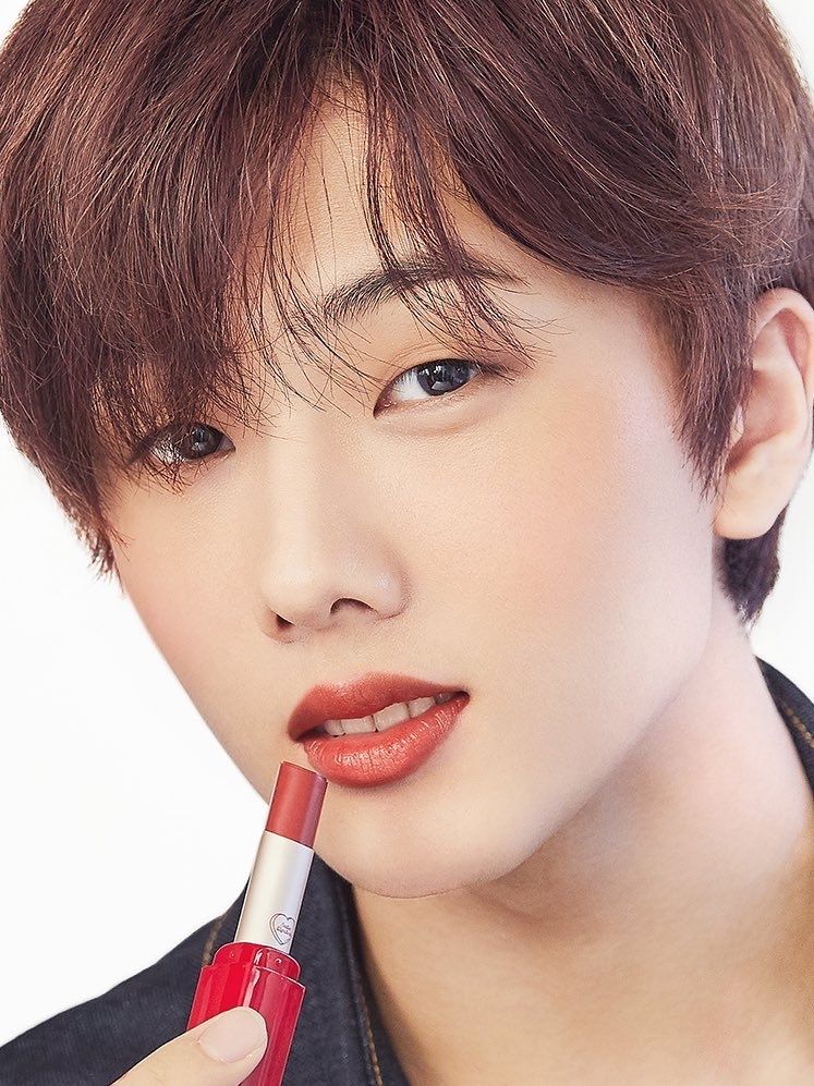 讲真话口红,口红为什么都找男明星代言