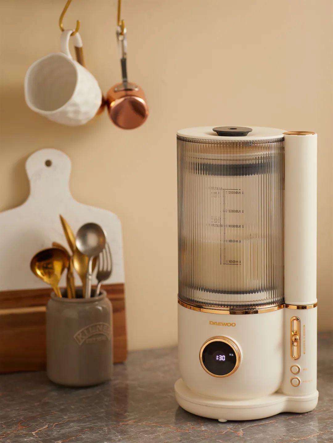 一见钟情的4个网红好物,相见恨晚的厨房电器省心又省力