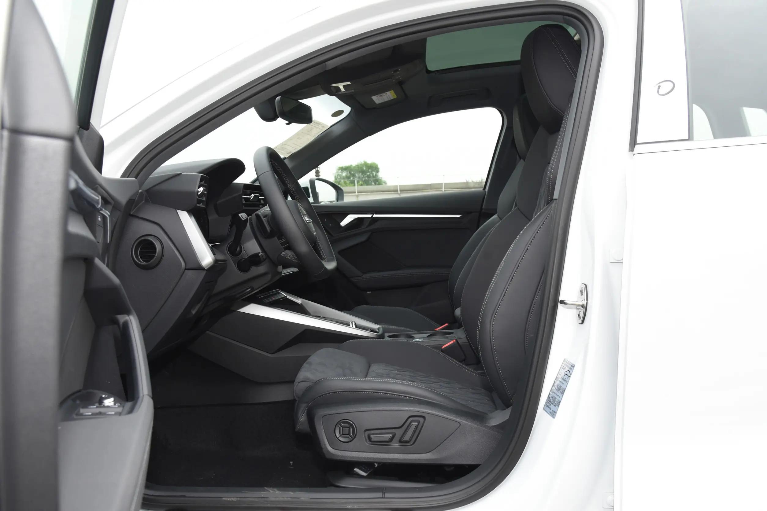 车市再掀降价潮奥迪a3,速腾和奥迪a3比较