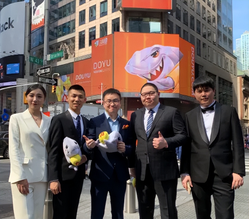 签约费过亿的游戏直播一姐停播了，平台为何没挽留？