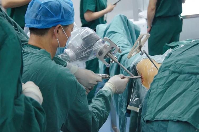 骨盆趾骨骨折后最佳的物理疗法,骨科创伤的救治