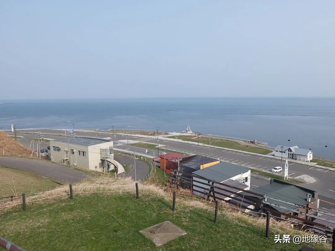 日本31万平方公里,日本有70万平方吗