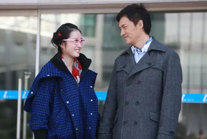 丑女无敌的男主角名字,丑女无敌13年后主角现状无人识