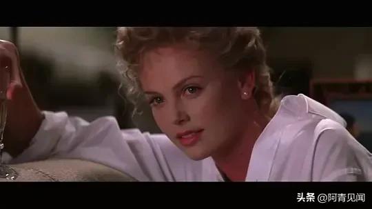 查理兹塞隆电影惊艳镜头截图,查理兹塞隆哪部电影最美