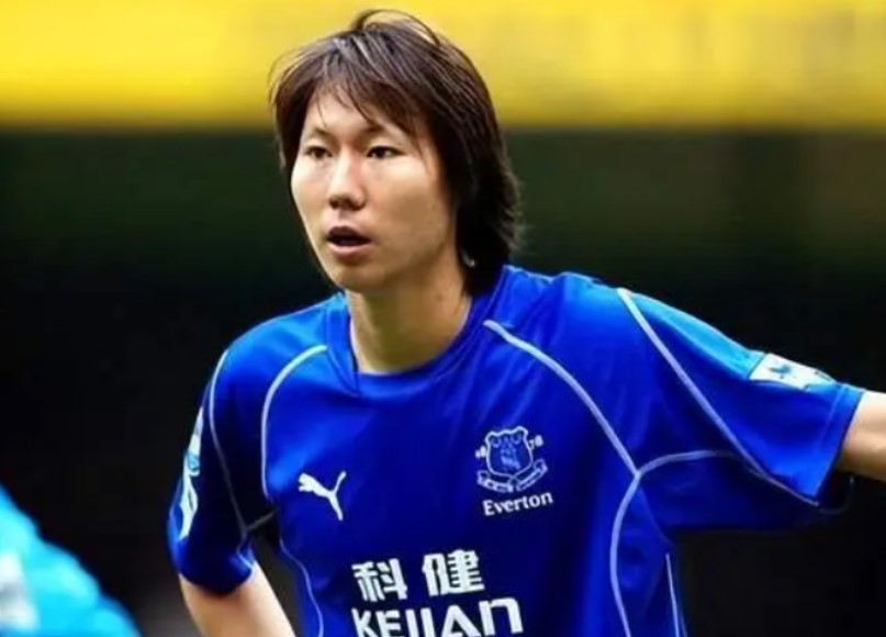 16岁就入选健力宝队留洋巴西,16岁李铁