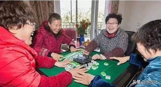 坦克世界和战舰世界能同时上线吗,战舰世界和坦克世界是谁代理