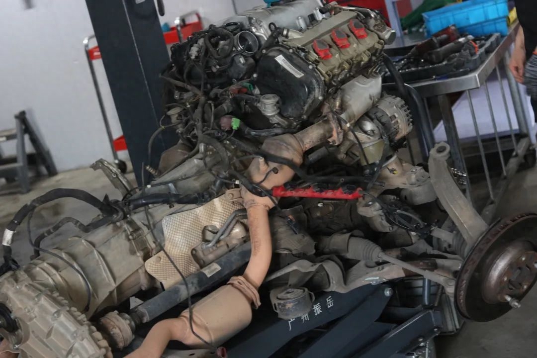 江苏13款柴油奥迪q7翻新,大哥买奥迪q7