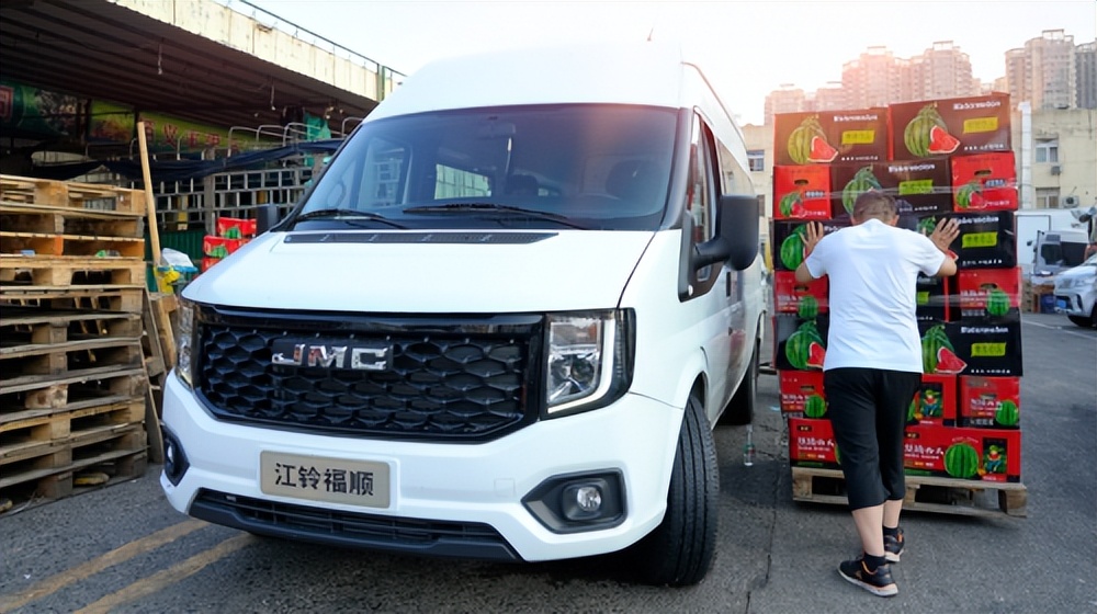 轻客燃油车特价,轻客特价车