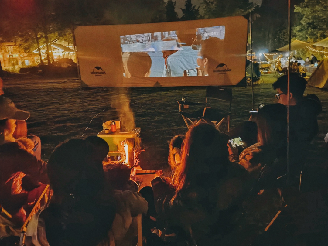 1h直达超好耍露营地！这五处秘密基地出片率100%，带你在星空下篝火旁，拥抱元气秋日大自然~