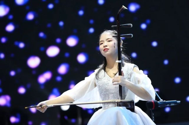 湘潭江声实验学校18届,湘潭江声实验学校教育宣传片