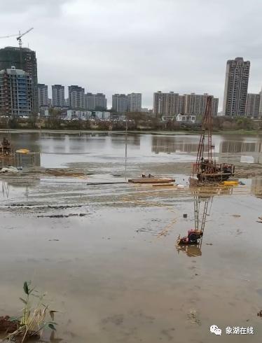 莲塘一中象湖滨江校区地址,南昌县莲塘一中滨江校区怎么样