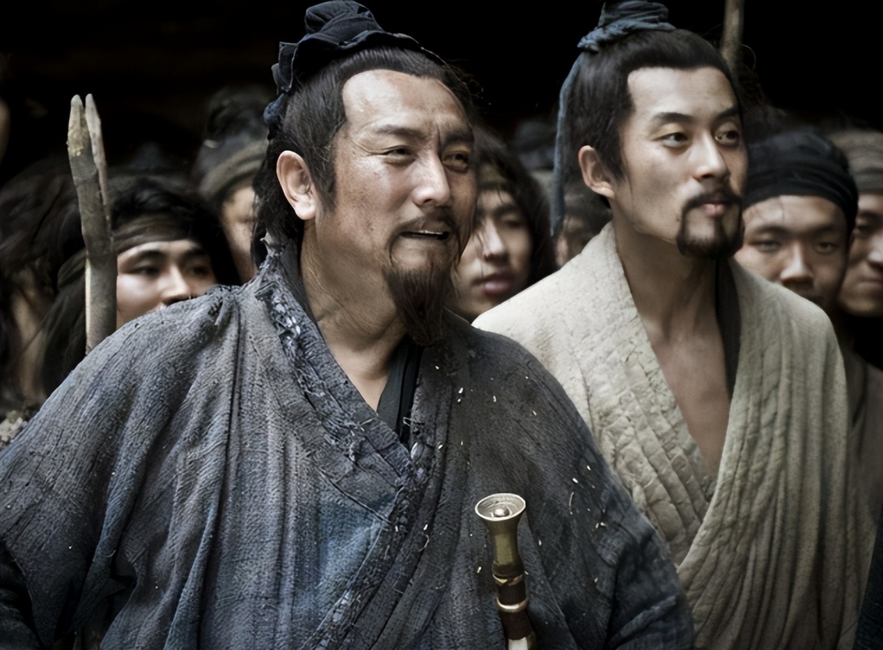 中国姓氏有哪八个演变,100种姓氏你的姓氏上榜了吗