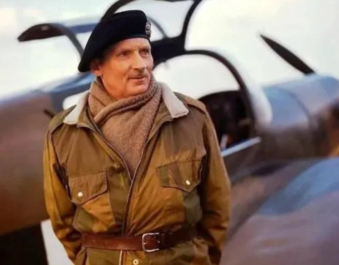 蒙哥马利参观延安澡堂,蒙哥马利参观中国军营