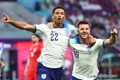 英格兰太太团换西班牙球衣,英格兰太太团06