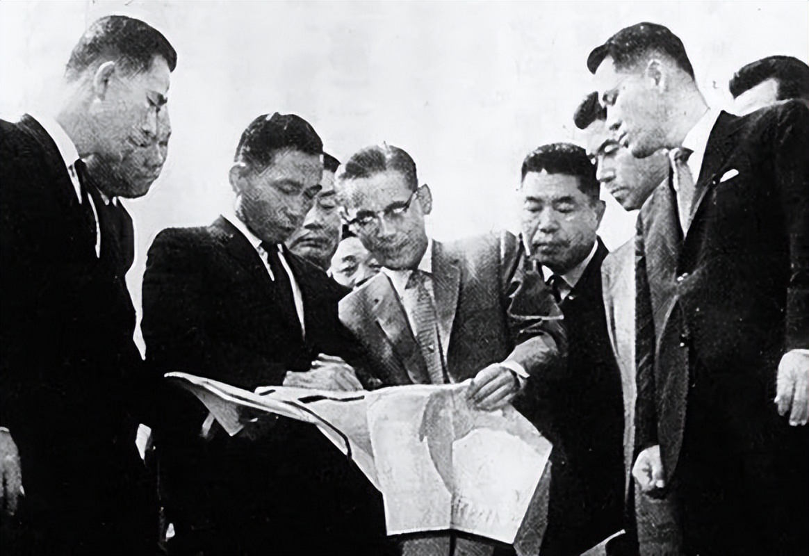 韩国财阀的孩子们,韩国财阀的儿子和女儿