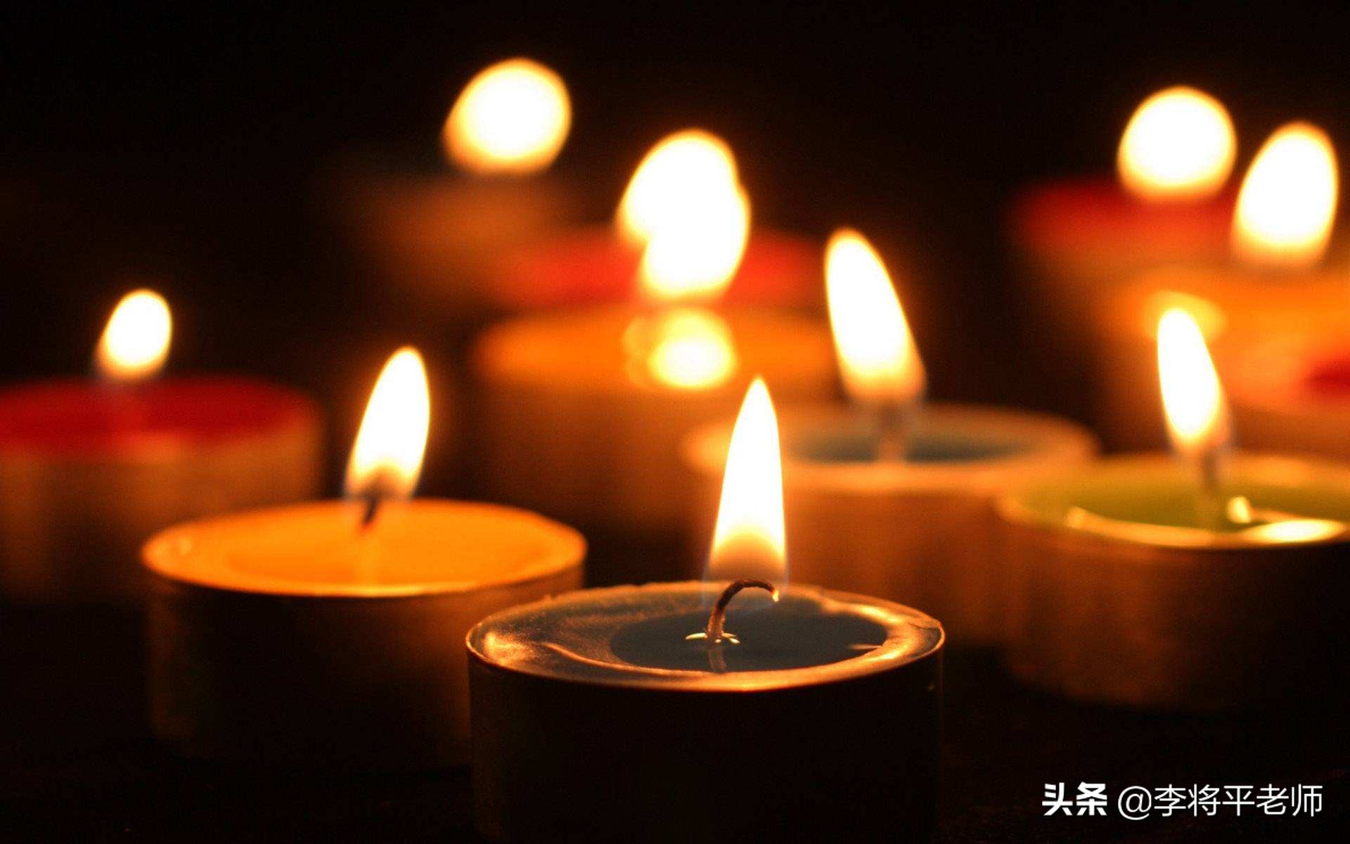 飞机装大型降落伞,飞机坠毁前黑匣子可以弹射吗