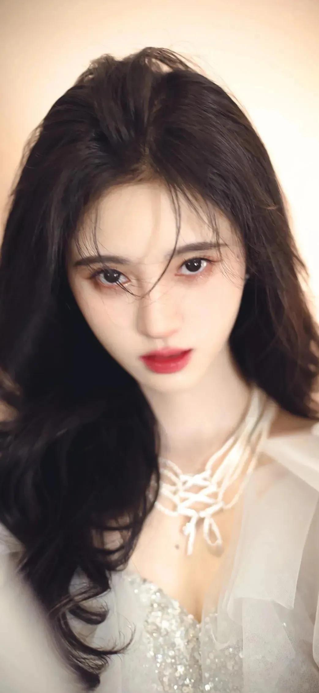 蓝红色美女全屏壁纸,二次元美女壁纸全屏