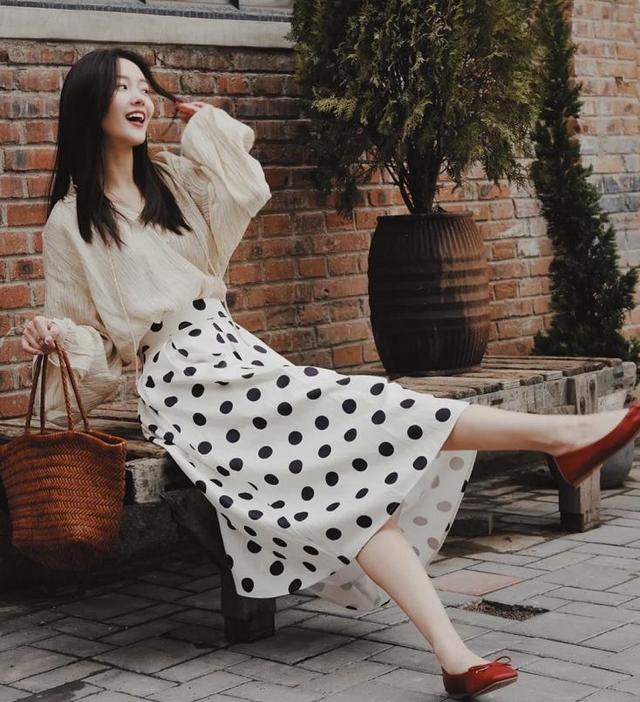 pit法式白色衬衫,比衬衫更温柔的衣服