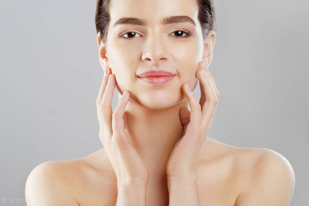 皮肤上长小肉球怎么整掉,皮肤下长了小肉球怎么办