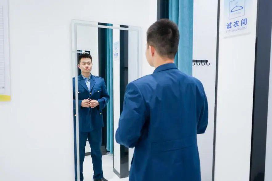 部队被装开箱,部队被装