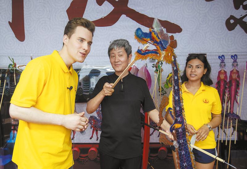 向世界介绍中国故事,向世界讲好中国故事英语演讲