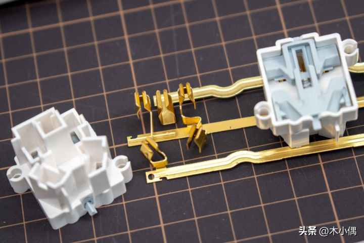 排插各个品牌测评,最好的国产排插拆解对比