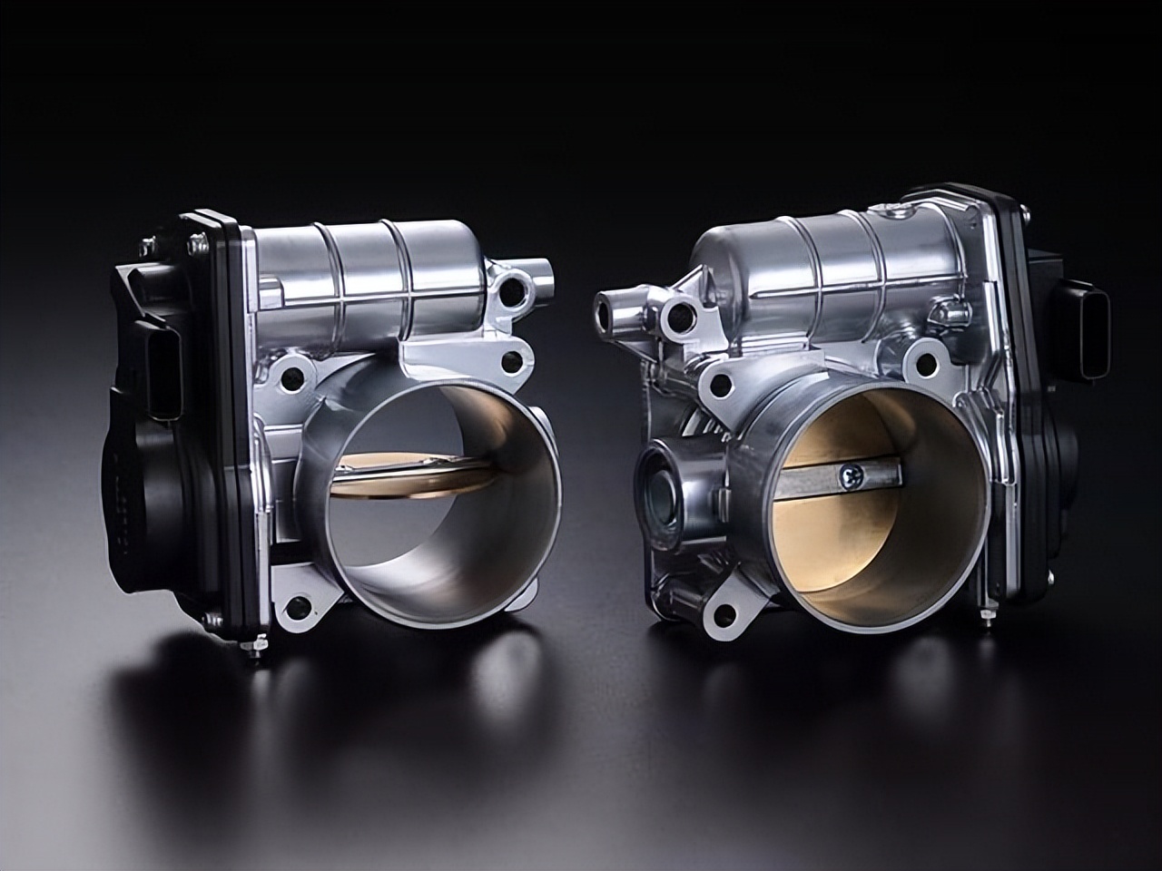 汽车保养完怠速高了,保养后怠速