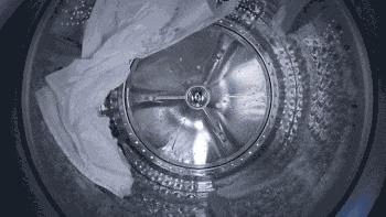 裤粘泡泡糖用什么洗干净,生理期内裤怎么洗才干净