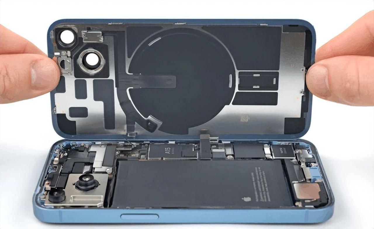 库克称iphone14pro系列供不应求,库克妥协了iphone14系列爆料汇总