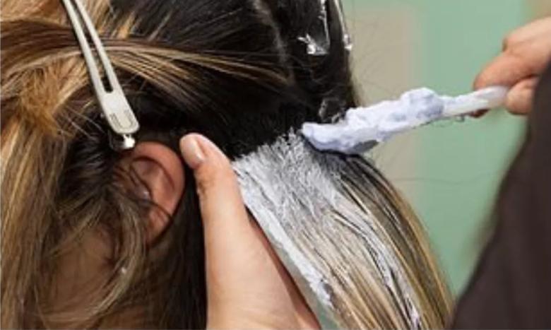 央视曝光市场“夺命毒衣服”，致癌物超标20多倍！可别再乱买了