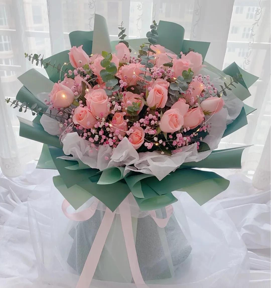 美到窒息的玫瑰花图,鲜花娇艳动人的图片