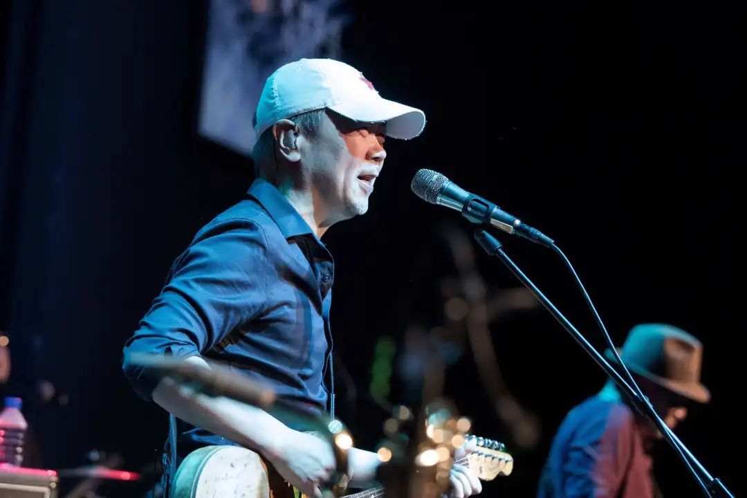 马化腾和张小龙谁地位大,张小龙与马化腾