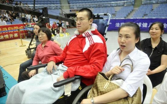 周苏红女排夺冠视频,女排奥运冠军周苏红个人采访视频