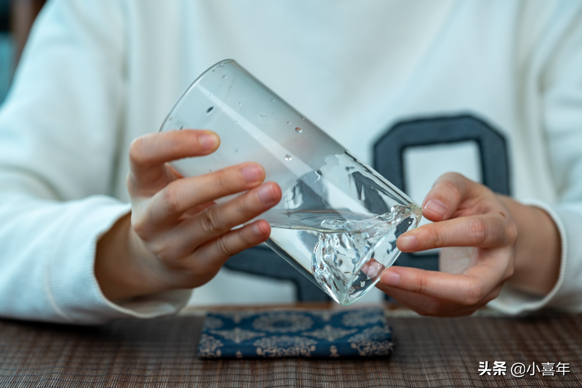 怎样泡一杯好的龙井茶,怎样泡龙井茶才好喝一点