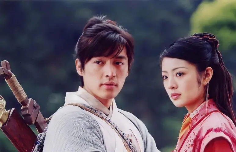 风云电影和电视剧哪个更火,风云电视剧和电影哪个更接近原著