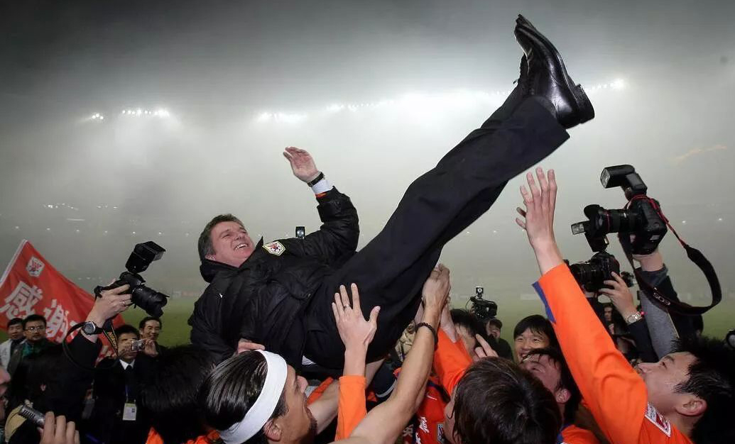 山东泰山队创造神奇纪录盘点,球队历史上有哪些功勋教练和球星?