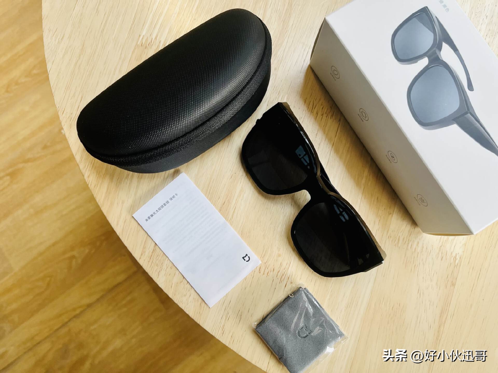 米家太阳镜套镜,米家太阳镜和偏光镜有什么区别