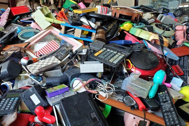 大量回收废旧电子产品,废旧电子产品回收有前景吗