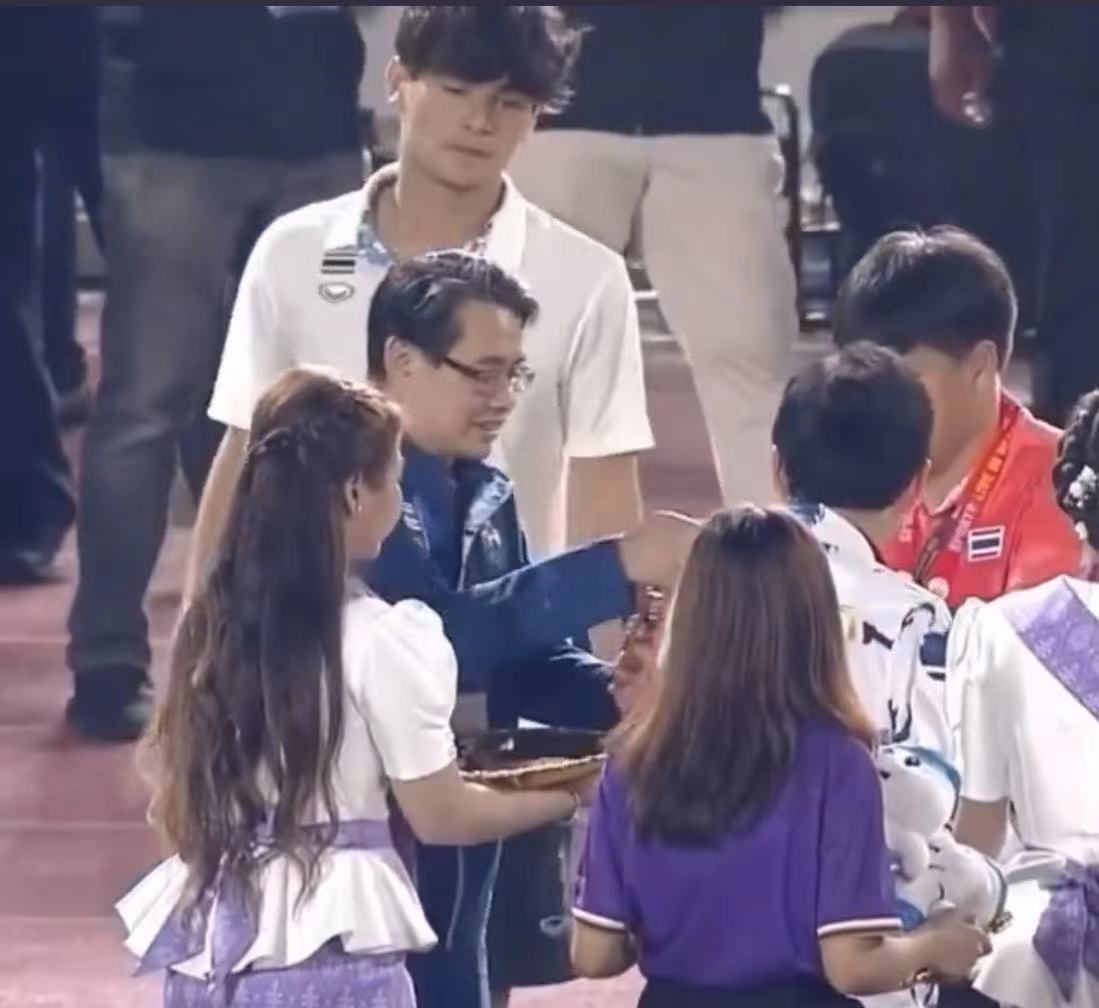 柬埔寨东道主对泰国队输给印尼队后的态度感到失望！