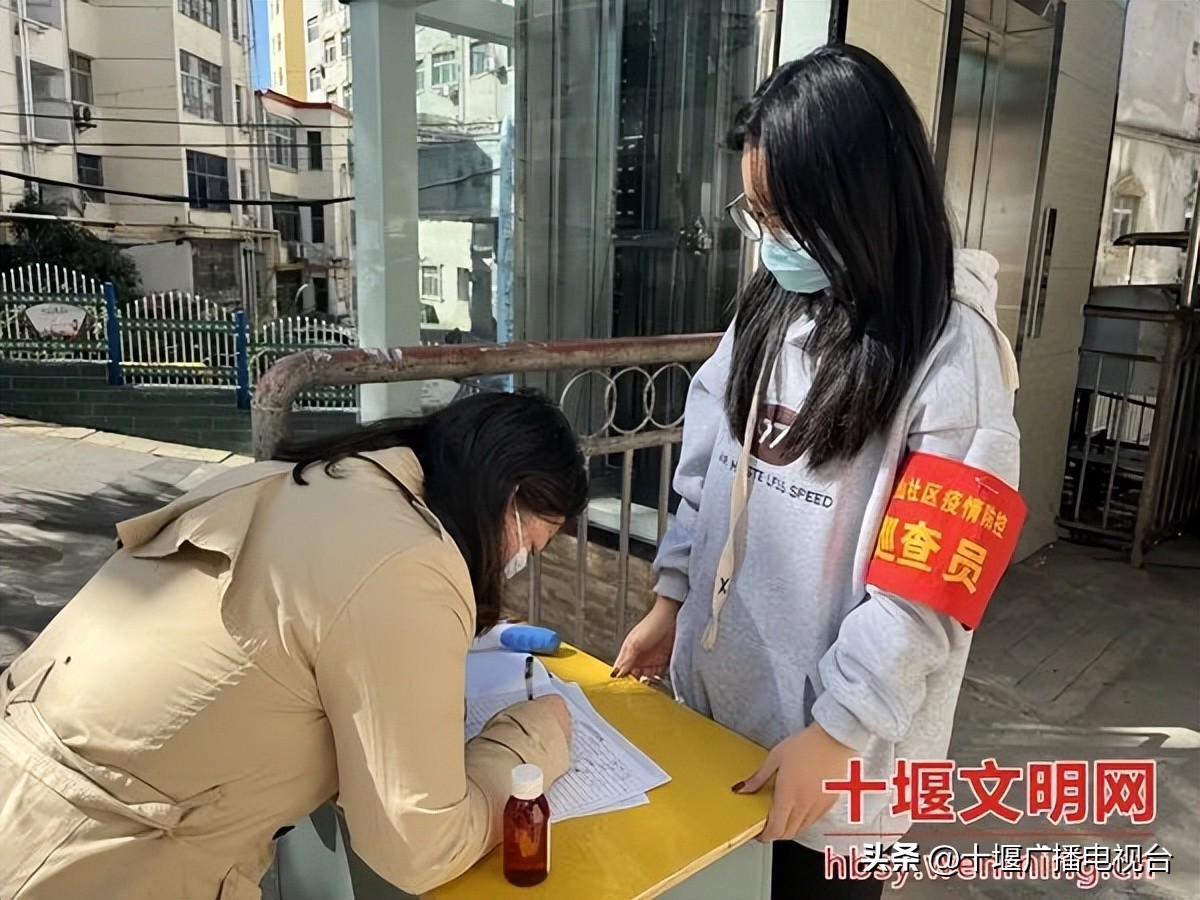 武汉战疫纪录片图片,战疫的高清照片