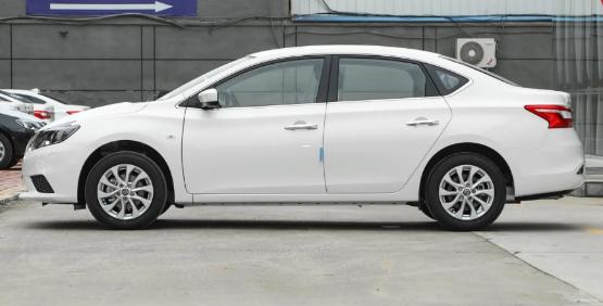 10万预算买车务必首选这5款,十万落地合资车省油耐用