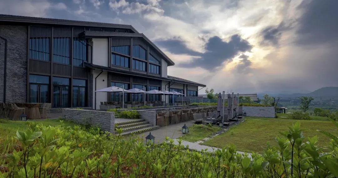 港中旅和乐小镇150万,港中旅和乐小镇88方样板房