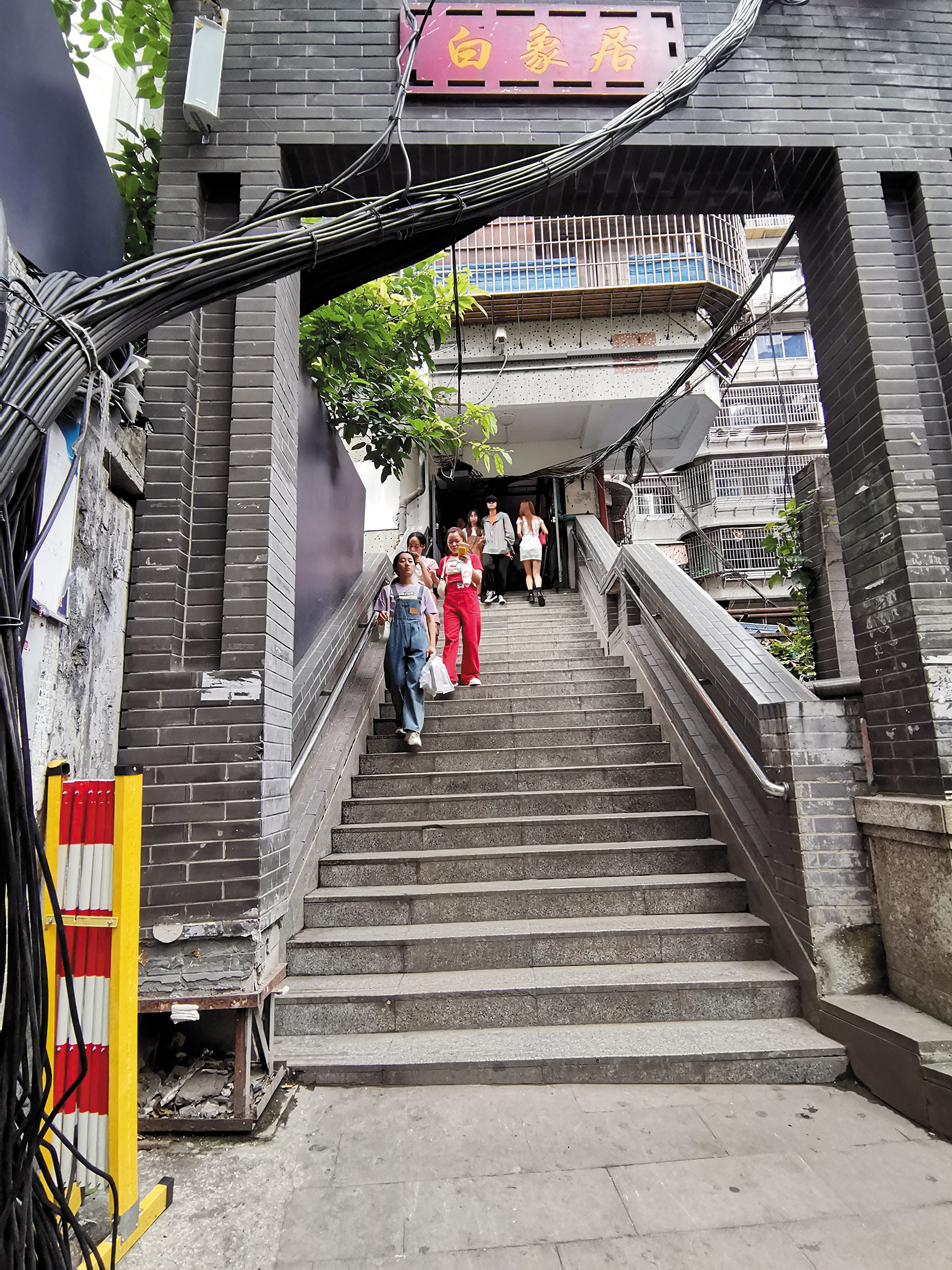 从谢绝参观到重新迎客“网红”楼白象居的治理密码